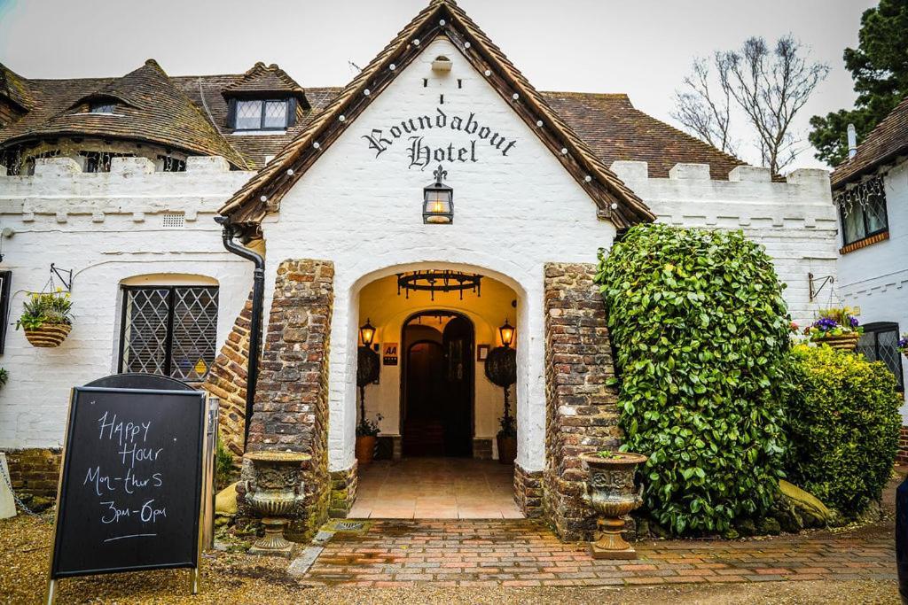 The Roundabout Hotel